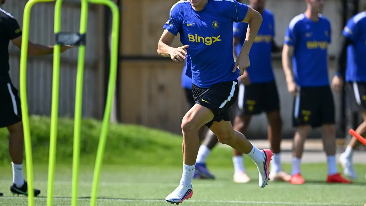 Chelsea: New signings spotted in training after Xabi Alonso delivers update on potential debut