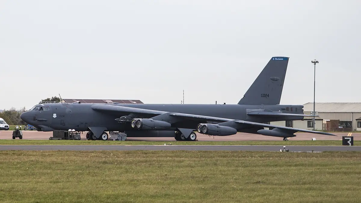 Counterterror police found petrol, not explosives, in vans near RAF Fairford