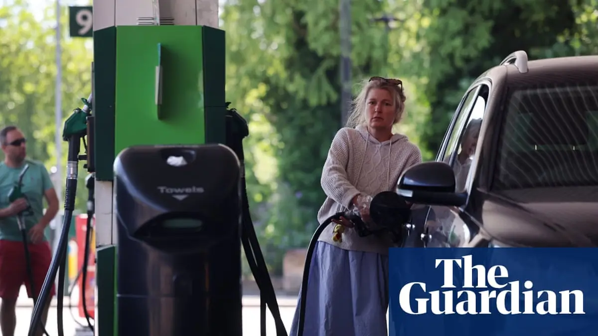 Global bond sell-off piles new pressure on UK borrowing costs before budget