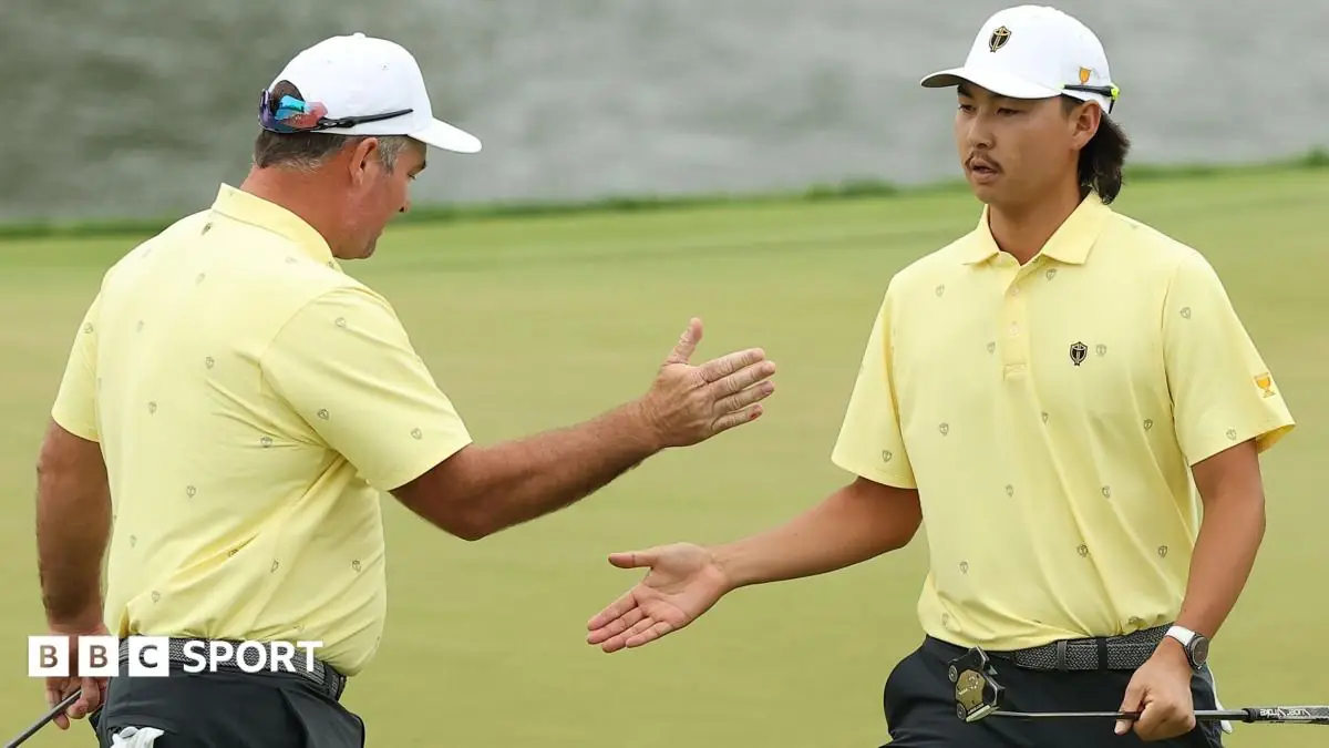 International team lead US in Presidents Cup