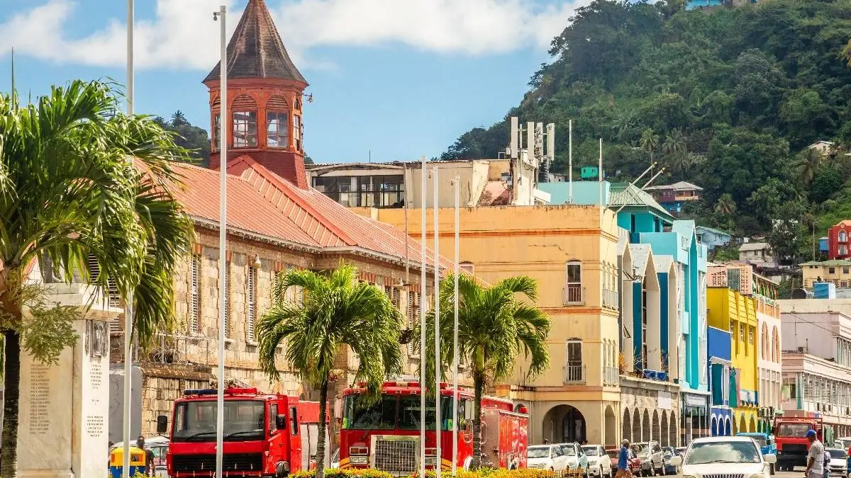 Massive manhunt after four people shot dead on Caribbean island St. Vincent