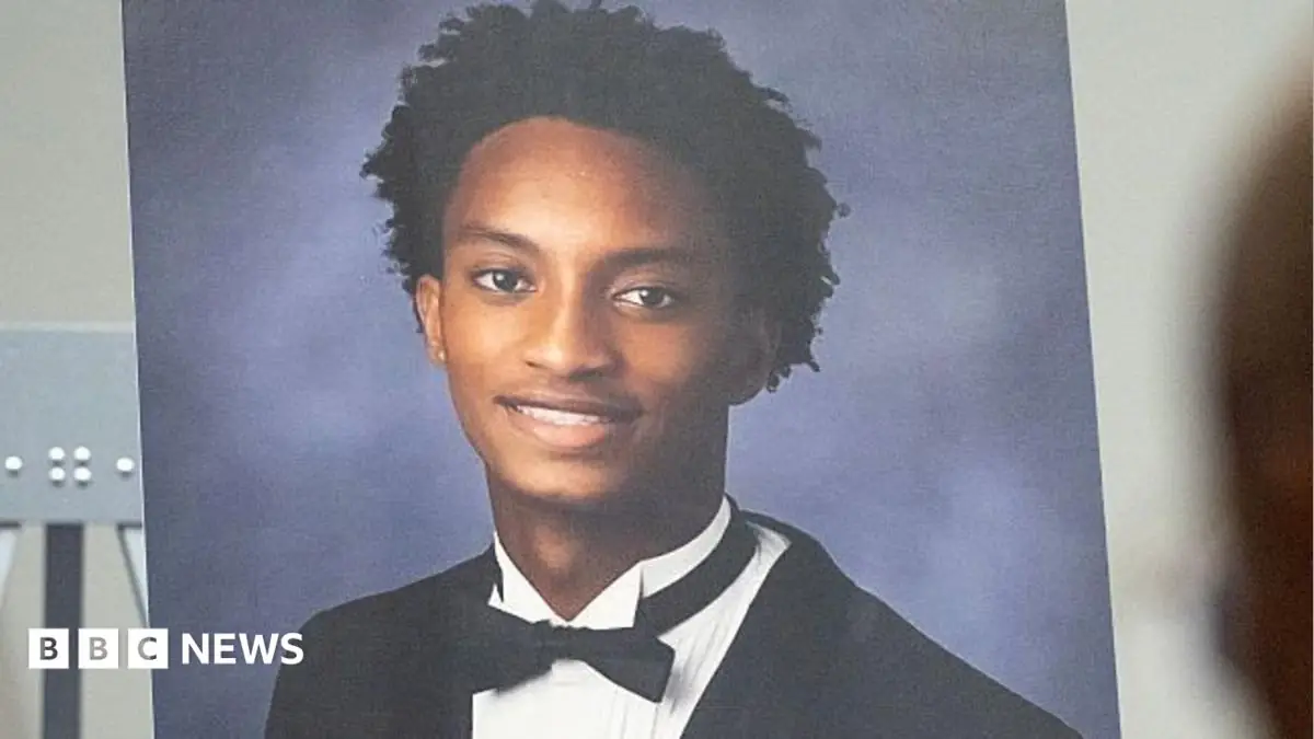 Civil rights lawyer Ben Crump releases data from Nolan Wells’s cellphone