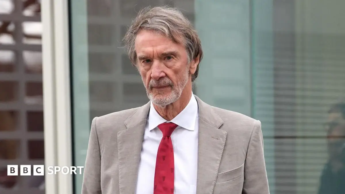 Ratcliffe 'must go' says Man Utd Muslim fan group